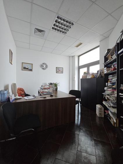 Vând spațiu comercial sau de birouri 200 mp - 6