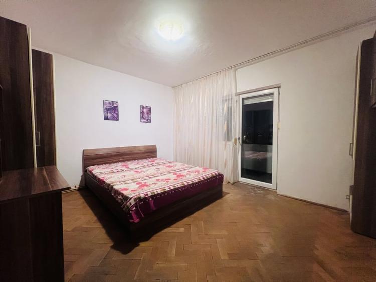 Apartament cu 2 camere, 64mp, decomandat, etaj 3, centrala- zona Bucovina - 3