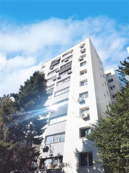 Vanzare apartament 2 camere Tineretului, renovat si cu CT