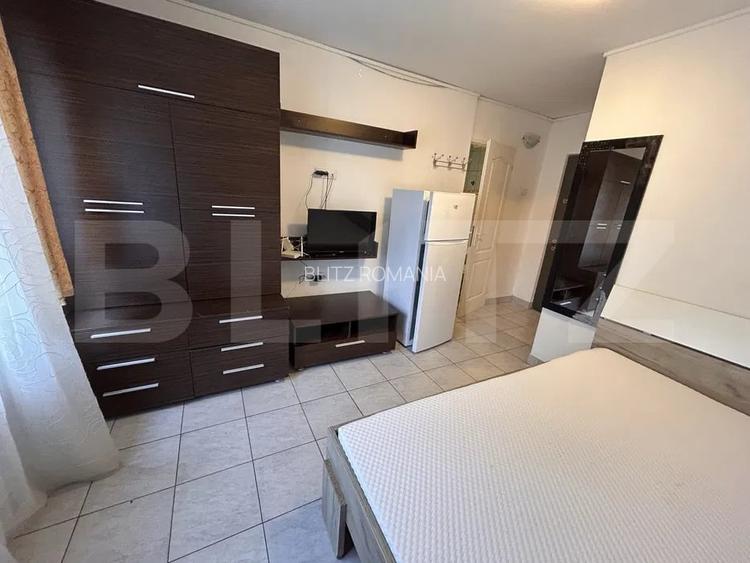 Garsoniera 1 camera, 23 mp, zona Podu Ros Garsoniera 1 camera, 23 mp, zona Podu Ros