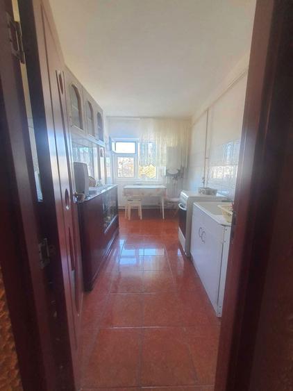 apartament de vanzare - 8