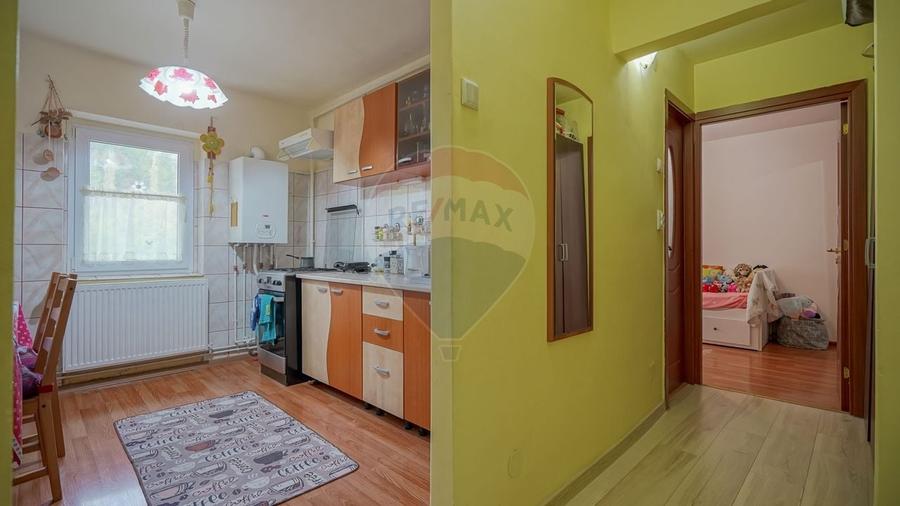 Apartament două camere decomandat la intrare în Răcădău! - 13