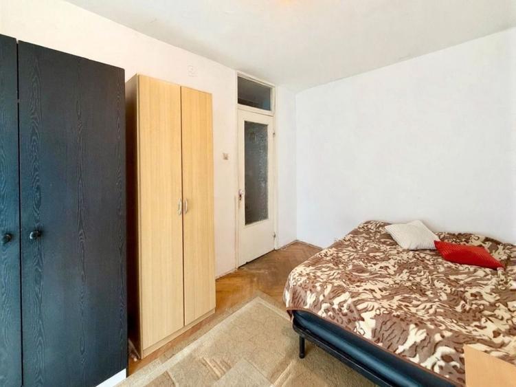 3 Camere - centrala proprie - 80 mp -Lipovei - 2