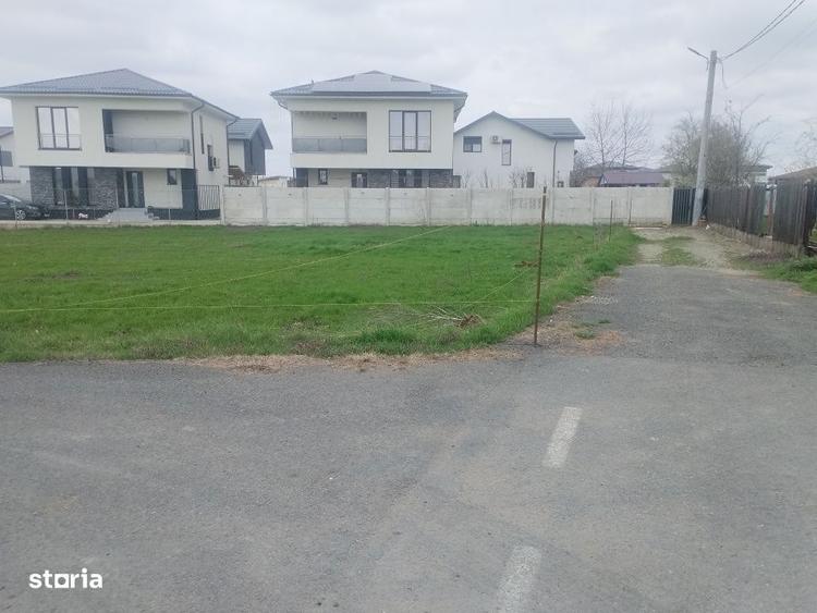 Teren intravilan 891 mp. dubla deschidere // Drum asfaltat // Toate ut - 2