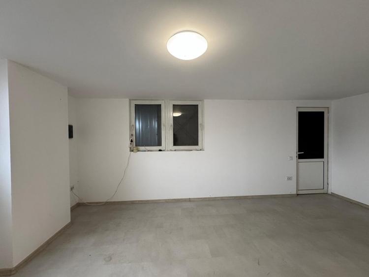 De vanzare hala industriala, 350 mp, cu amplasament foarte accesibil - 10