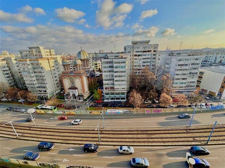 Vanzare apartament cu 2 camere Pasajul Basarb - 8