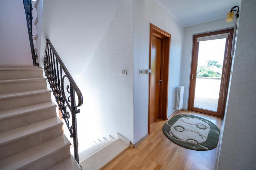 Exclusivitate, Poiana-Centru, P+1, 1640mp teren, 450mp SU, mobilata,utilata - 45