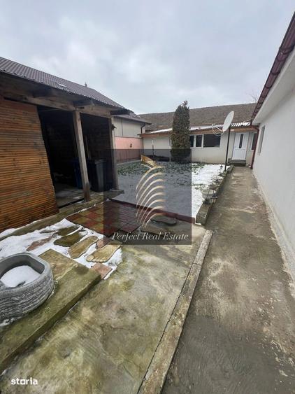 EXCLUSIVITATE Casa de vanzare in Valu lui Traian - 4