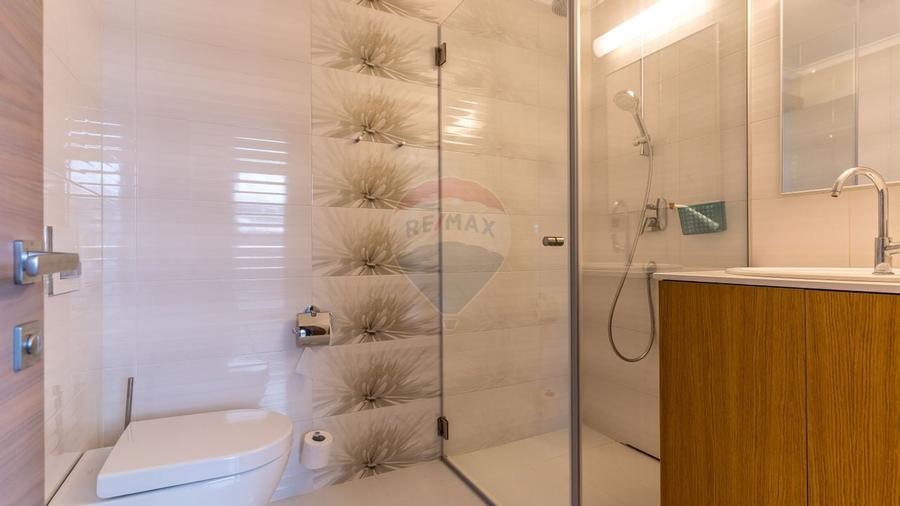 Pret Preferential- Oferta limitata pana la 31 Decembrie - 25