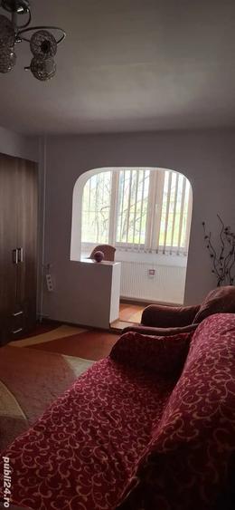 Inchiriez apartament 2 camere Zona Lipovei, proprietar - 1