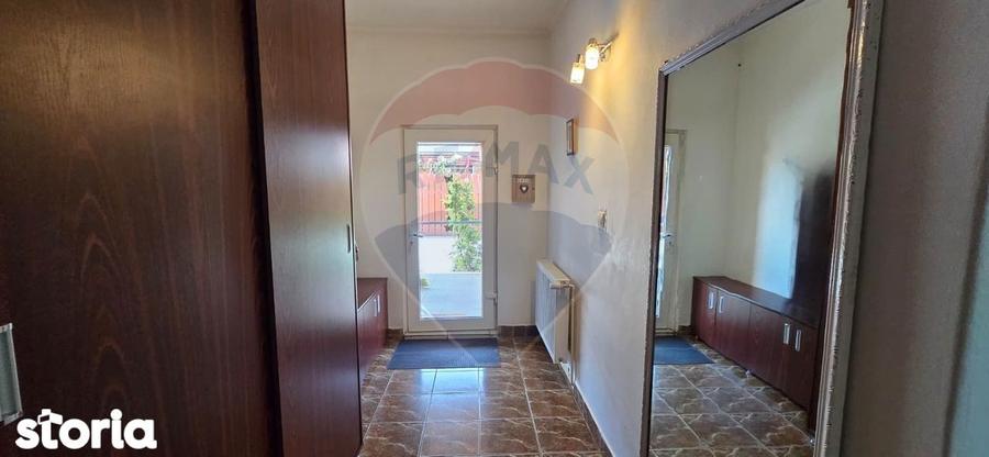 Casa de vanzare cu mansarda spa?ioasa in Chi?ineu-Cri? - 17