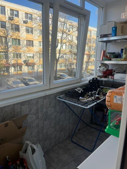 Titan - Apartament 3 camere - renovat - decomandat - mobilat utilat - metrou - 12