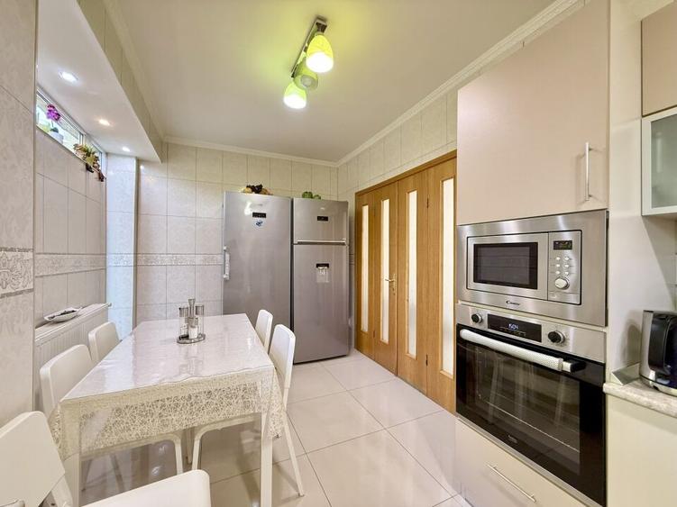 Vila P+2, construita in 2010 | Andronache, Sector 2 - 14