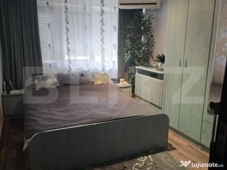Apartament de vanzare, cu 3 camere, 81.,6 mp, zona Closca - 3