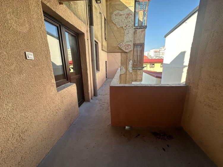 Apartament 4 camere Mihalache 1 Mai Victoriei - 13