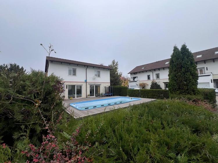 Casa de inchiriat cu sauna si piscina in complexul  Gradinile Soarelui - 19