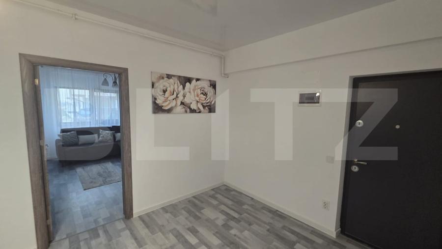 Apartament cu 3 camere decomandat, mobilat în Exterior Est
