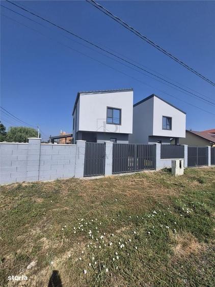 Casă cu 3 camere în Central