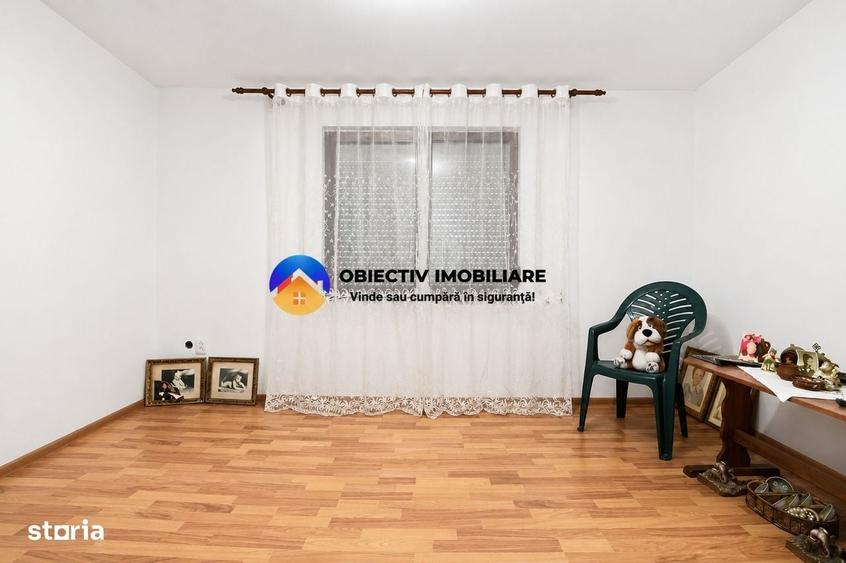 Casă cu 4 camere în Central