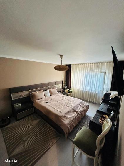 Apartament cu 3 camere în Rogerius