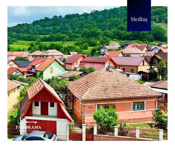 Casă individuală cu 3 camere cu Canalizare în Nord-Est