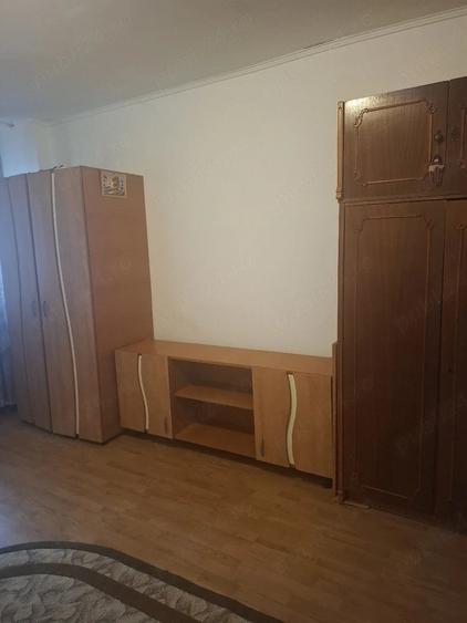 Garsonieră semidecomandată în Rahova