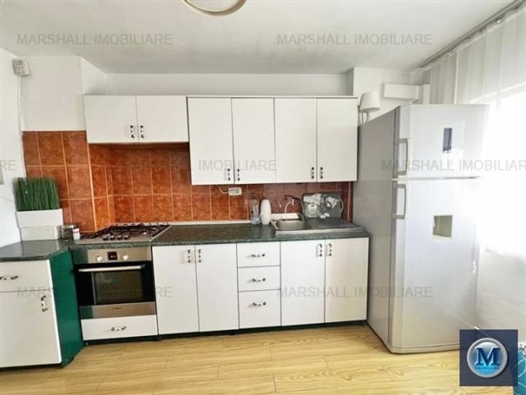 Apartament cu 3 camere decomandat, mobilat în Republicii