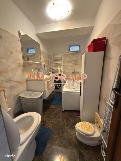 Apartament cu 3 camere semidecomandat în Bârnova