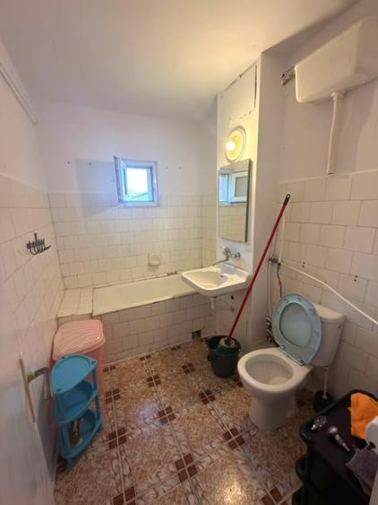 Apartament cu 2 camere decomandat, mobilat în Brazda lui Novac