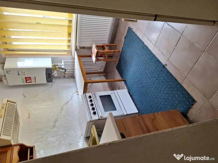 Garsonieră decomandată în Exterior Vest