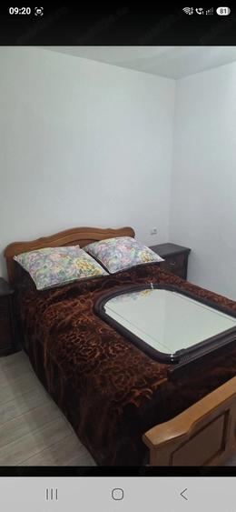 Apartament cu 2 camere nedecomandat în Horia