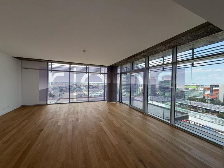 Apartament cu 4 camere în Floreasca
