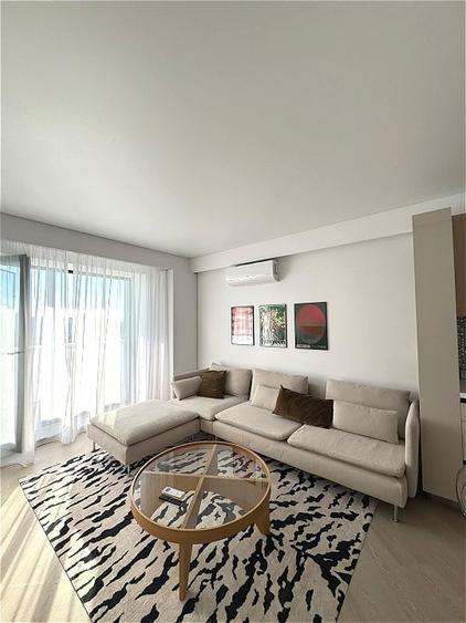 Apartament cu 2 camere semidecomandat, mobilat în Pipera