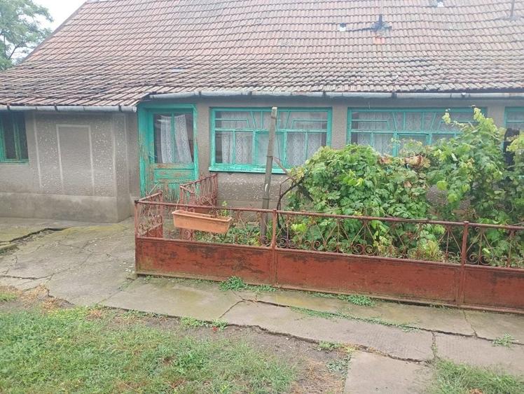 Casă cu 2 camere în Dorobanți