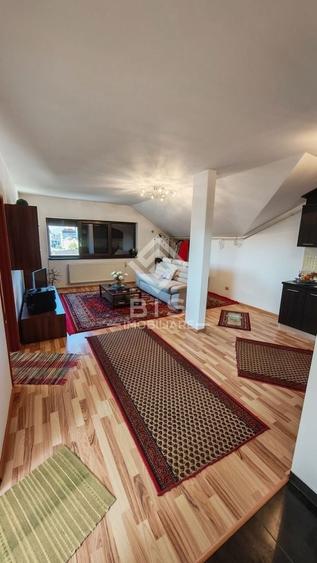 Apartament cu 3 camere decomandat în Central