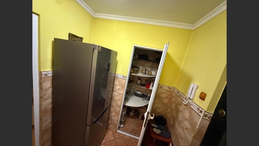 Apartament 2 camere – mobilat, utilat partial,balcon închis + pivniță - 12