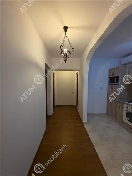 Apartament cu 3 camere 2 parcari si balcon in zona Selimbar din Sibiu - 18