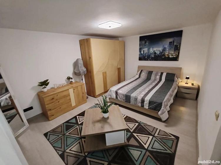 Inchiriez casa renovata cu curte in zona ALUNIS - 3