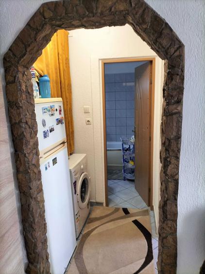 Vinzare apartament 2cam.et4.str.Prahova.micro 14.pret38500eur neg tel0746692320 - 3