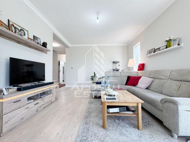 Duplex de vanzare, 5 camere, 120mp utili, 11mp terasa + balcon, Giroc - 2