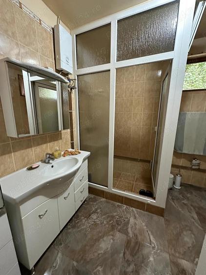 CASA LA TIPARI pentru 2 familii - 2