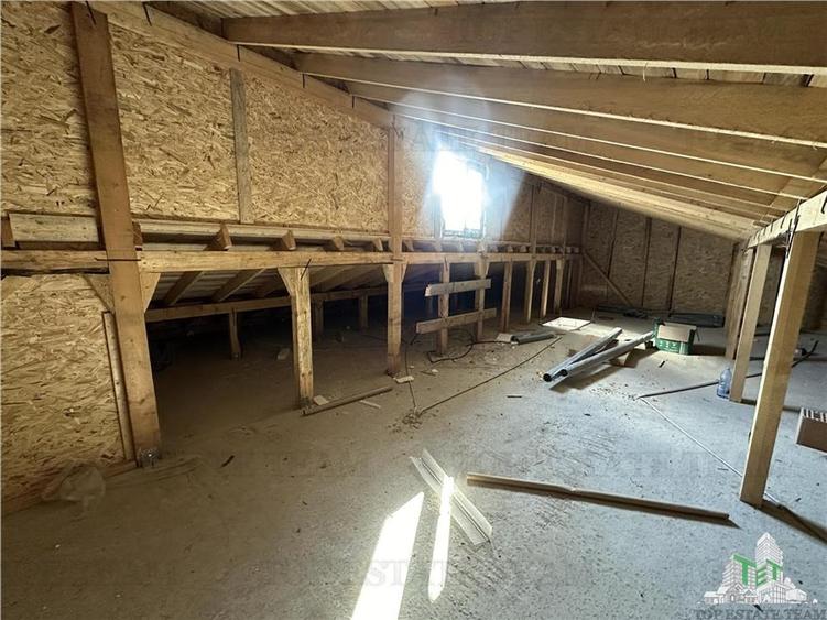 Vila cocheta cu 3 camere, dormitor matrimonall,  incalzire in pardoseala, terasa - 20