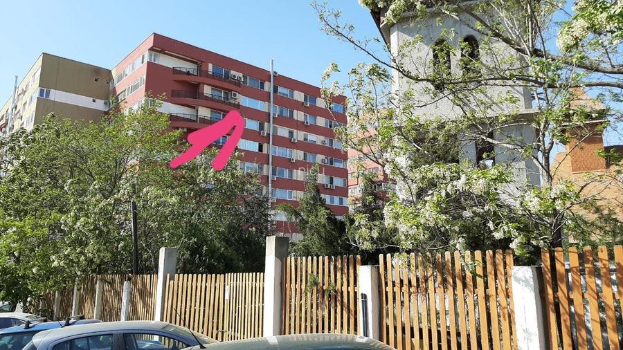 Garsoniera zona frumoasa exclus intermediari