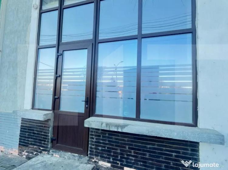 Spa?iu birouri/comercial zona centrala - 1