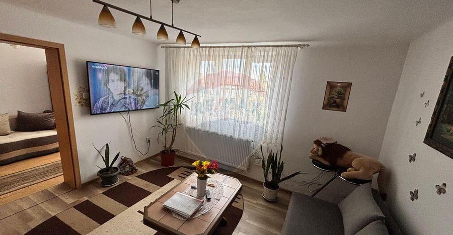 Casa duplex, 3 camere, curte, terasa, in zona linistita - 3