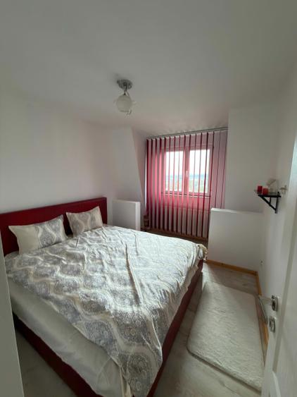Inchiriez apartament de 2 camere Zamca, 60 mp, complet mobilat si utilat, aer conditionat - 2