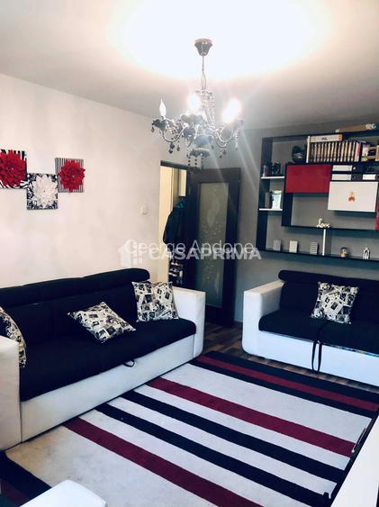 Apartament 2 camere DECOMANDAT, Nicolina, Etaj 3 ! ! MOBILAT si UTILAT