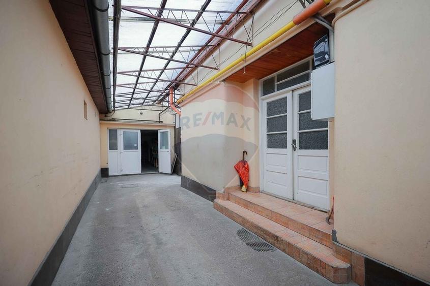 Spatiu comercial si brutarie/patiserie de Inchiriat in zona Iosia - 18