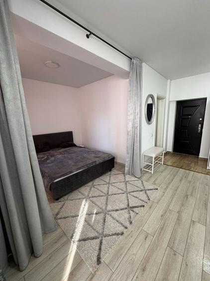 Inchiriez garsoniera dubla in Militari Residence - 4