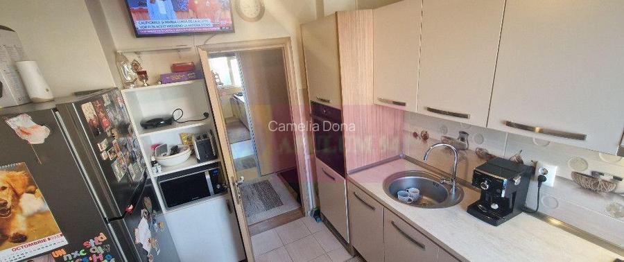 Vanzare apartament cu 3 camere in zona Baba Novac-metrou Vanzare apartament cu 3 camere in zona Baba Novac-metrou